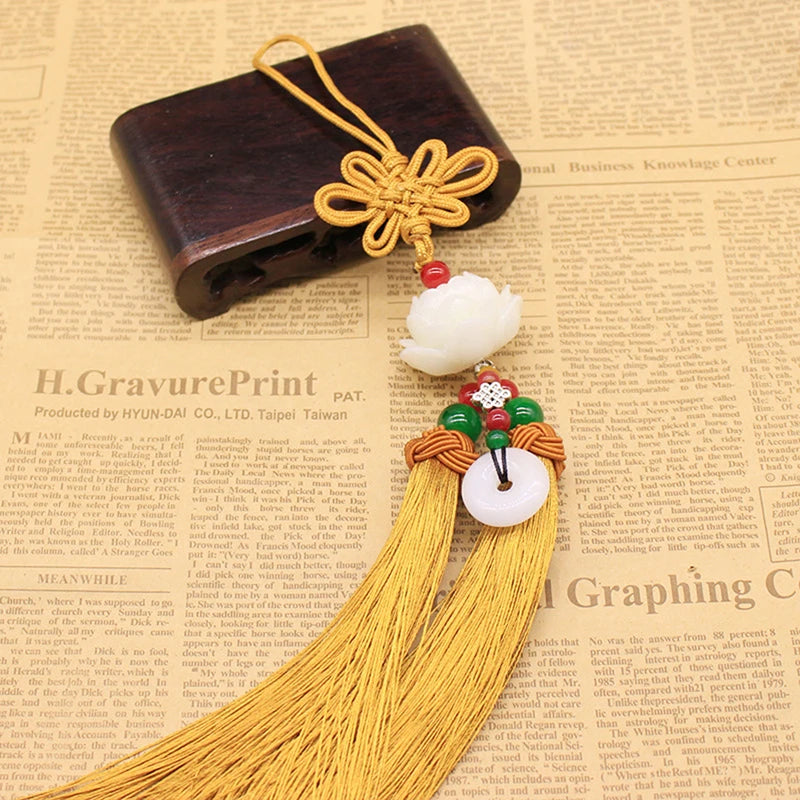 Car Good Luck Lotus Pendant Fashion Car Interior Decora Ornaments Rearview Mirror Pendant Ping An Buckle Chinese Knot Decoration